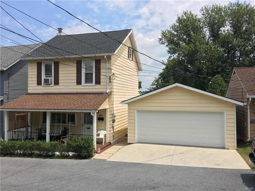 3210 Quarry St, Whitehall, PA 18052 - photo 1