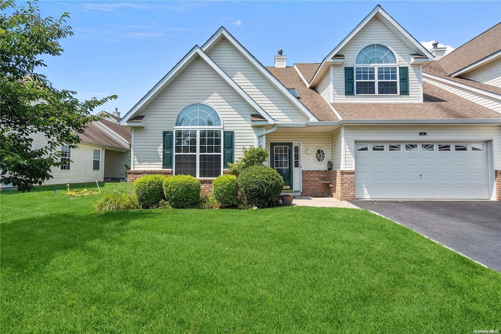 Sold $642,000 • Co-Listing Agent