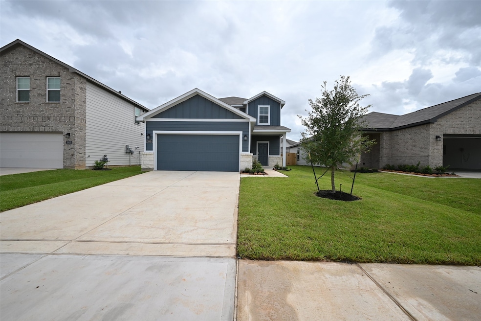 For Rent $2,400/month • Co-Listing Agent