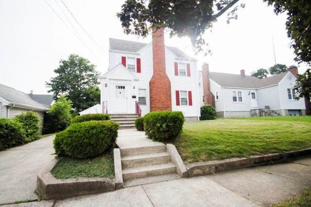 25 Regent St, Bridgeport, CT 06606 - photo 1