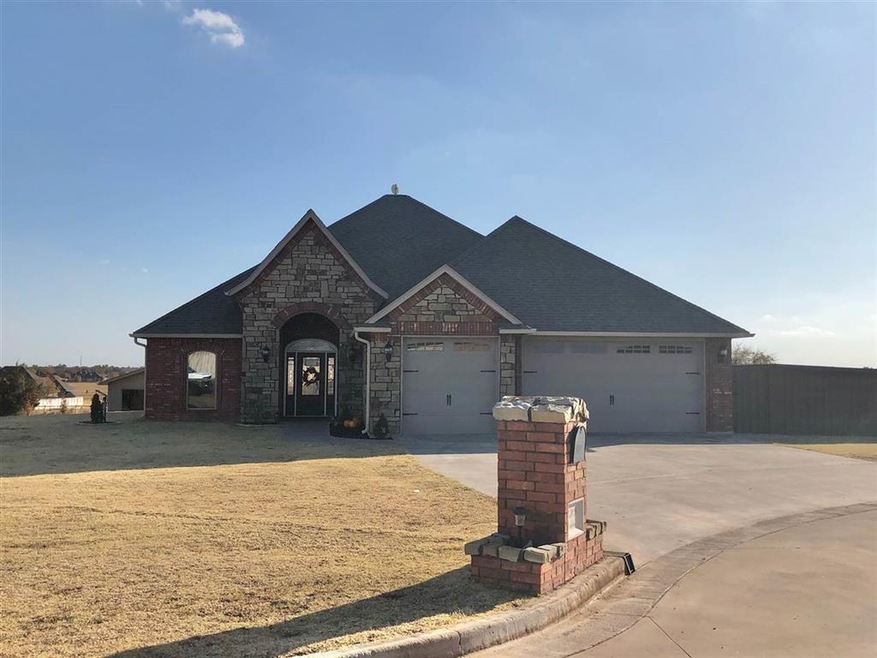 1309 Dahlia Ln, Cache, OK 73527 - photo 1