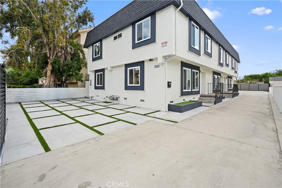 7010 Lennox Ave unit A, Van Nuys, CA 91405 - photo 1