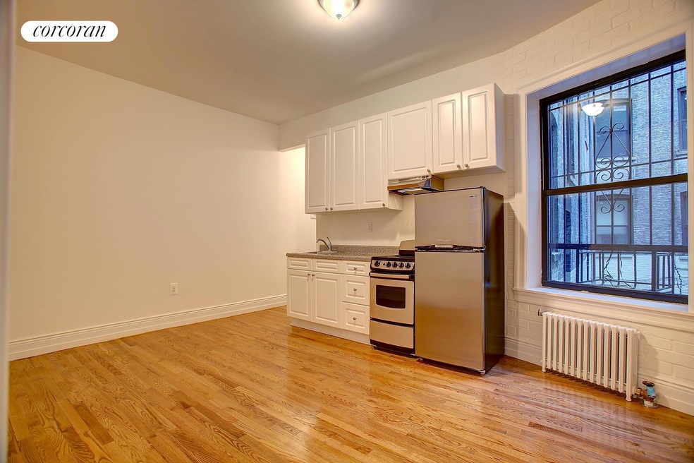230 W 108th St unit 1-D, New York, NY 10025 - photo 1