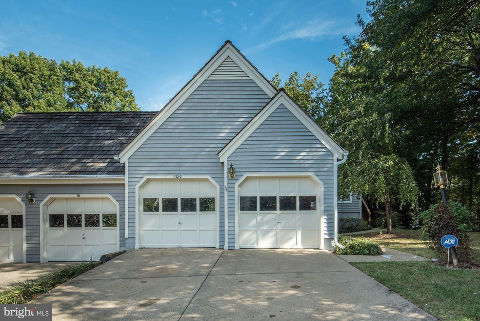 1329 Wedgewood Manor Way, Reston, VA 20194 - photo 1
