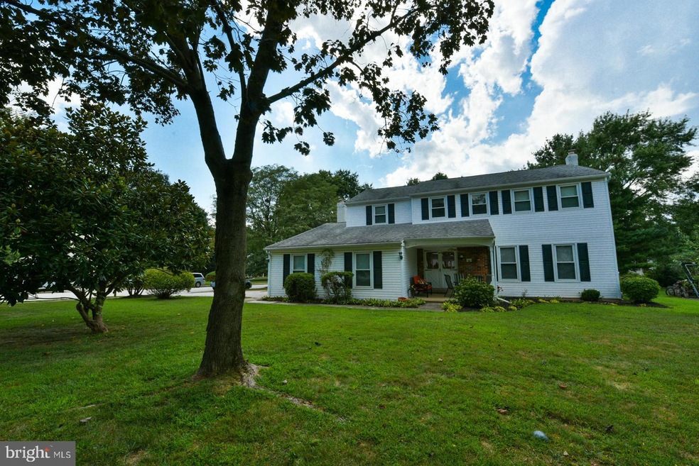 30 Dogwood Dr, Phoenixville, PA 19460 - photo 1