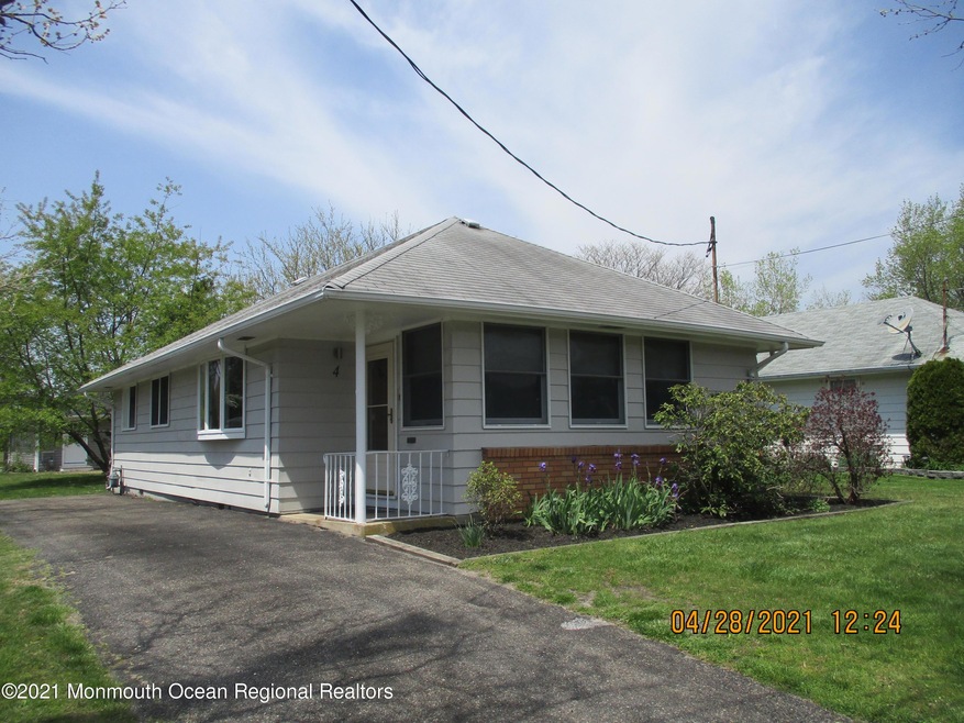 4 Saint Moritz Place, Toms River, NJ 08753 - photo 1