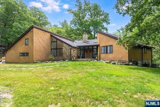 8 Pinewood Terrace, Kinnelon, NJ 07405 - photo 1