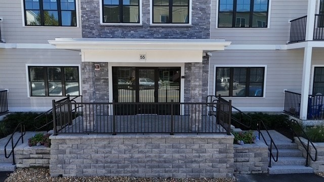 55 Pointe Place unit 304, Dover, NH 03820 - photo 1