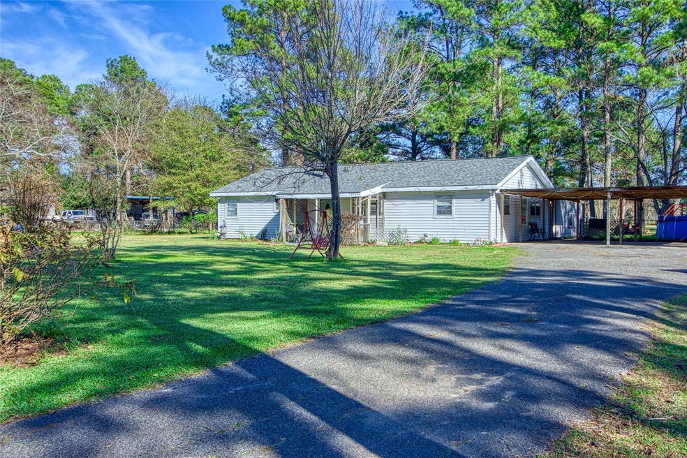 Home on 5 unrestricted acres!