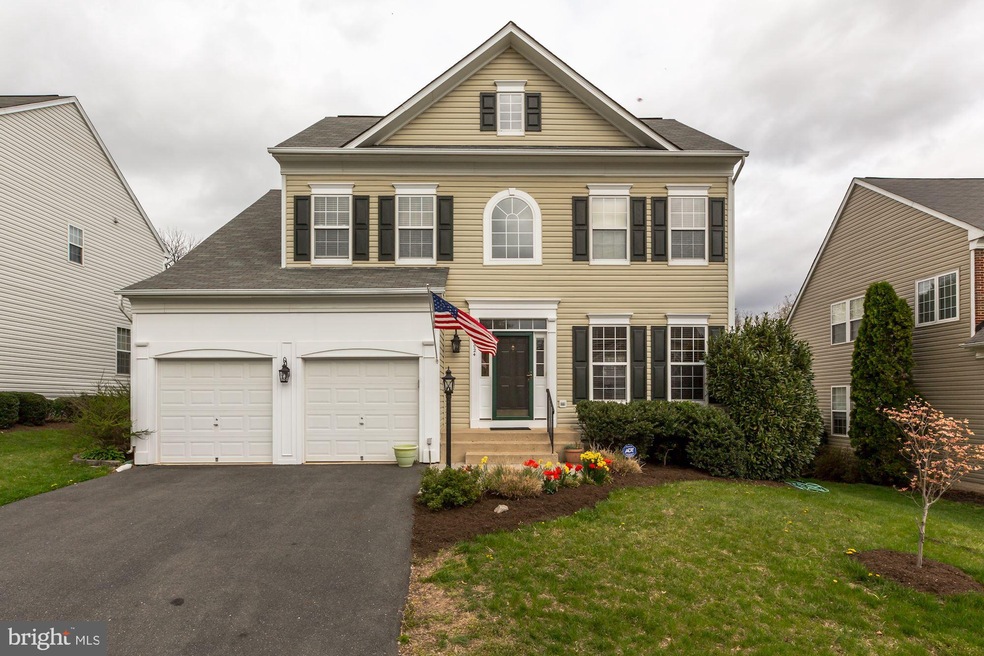10024 Naughton Ct, Bristow, VA 20136 - photo 1