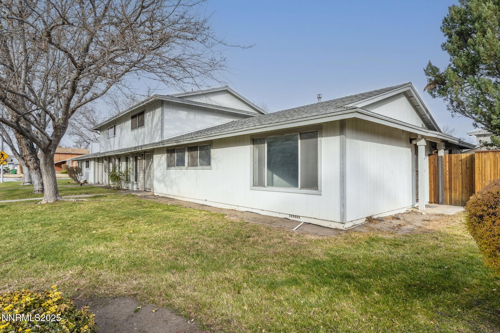 1029 Brooktree Dr unit 1, Sparks, NV 89434 - photo 1