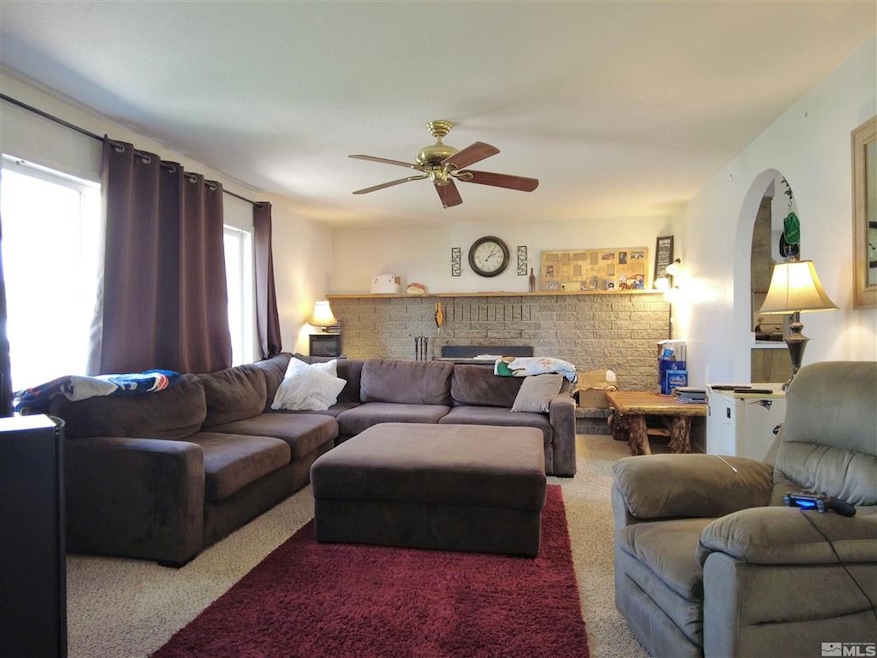 4440 Debra Ln, Winnemucca, NV 89445 - photo 1