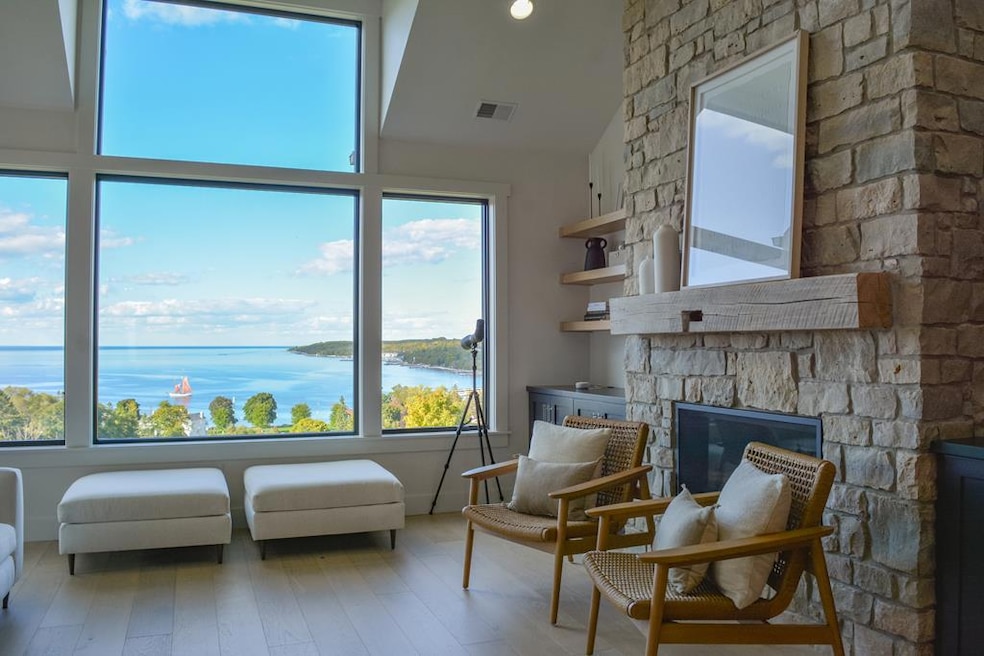 For Sale $1,899,900