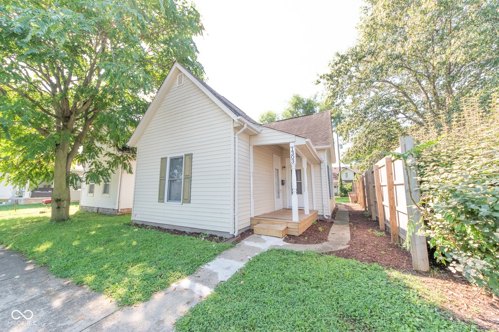 1303 9th St, Columbus, IN 47201 - photo 1