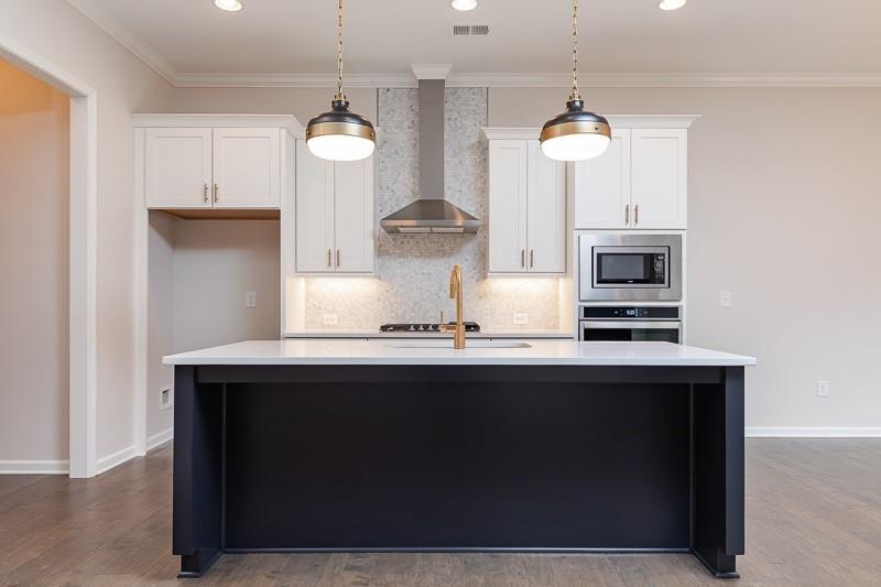 Photo's are a representation of the home for sale,