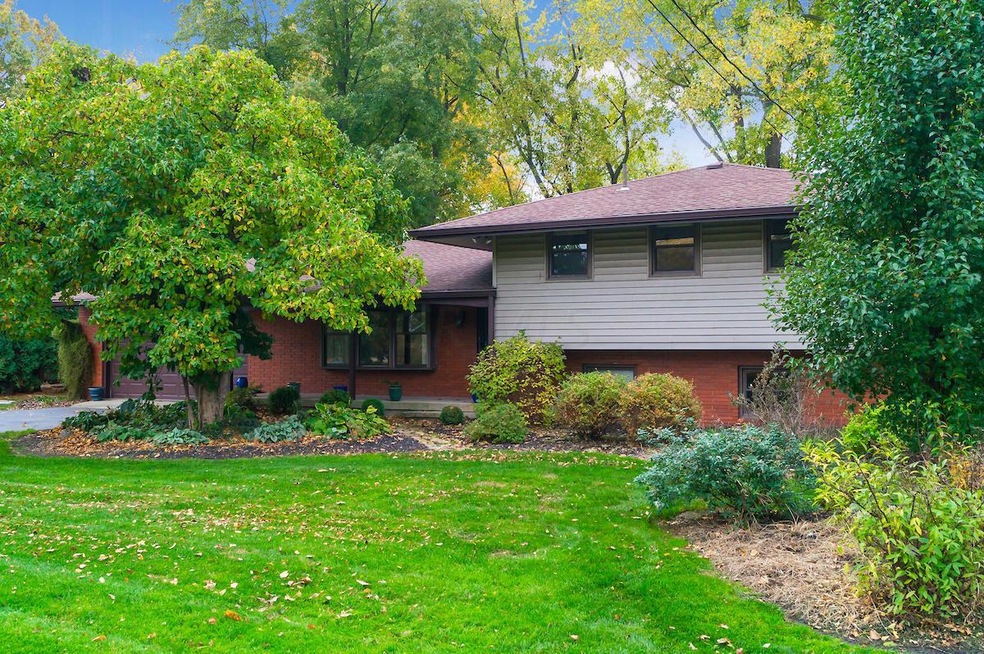 4664 E Johnstown Rd.