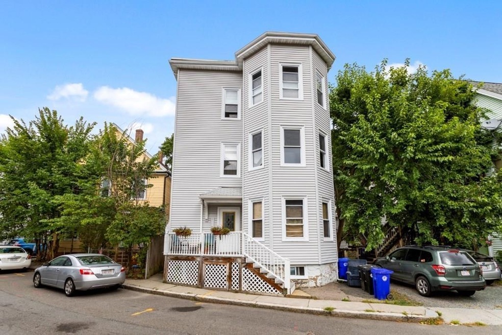 58 Prince St unit 2, Brookline, MA 02445 - photo 1