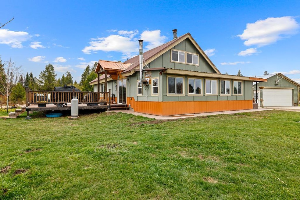 43 Atkin Ln, Cascade, ID 83611 - photo 1