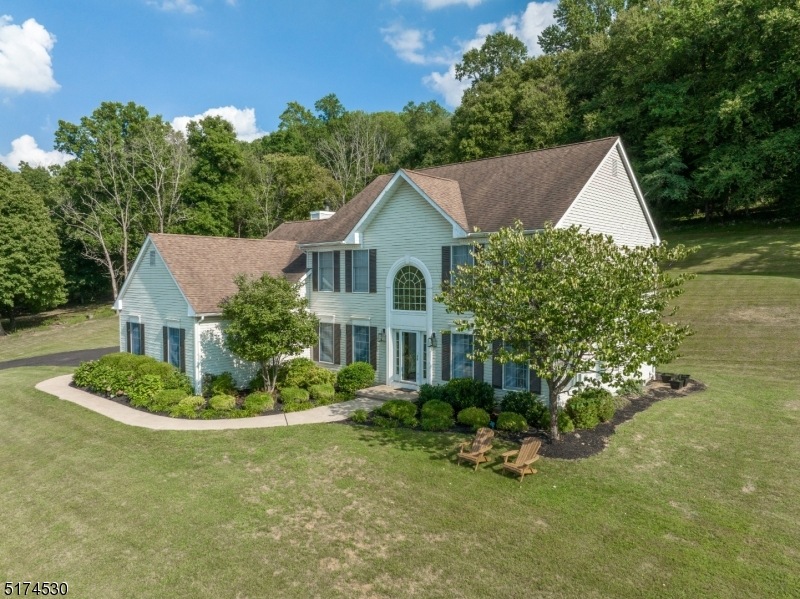 16 Creveling Rd, Bloomsbury, NJ 08804 - photo 1