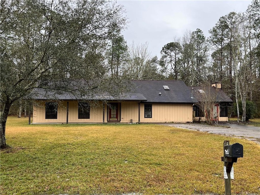 38204 Joan Dr, Pearl River, LA 70452 - photo 1