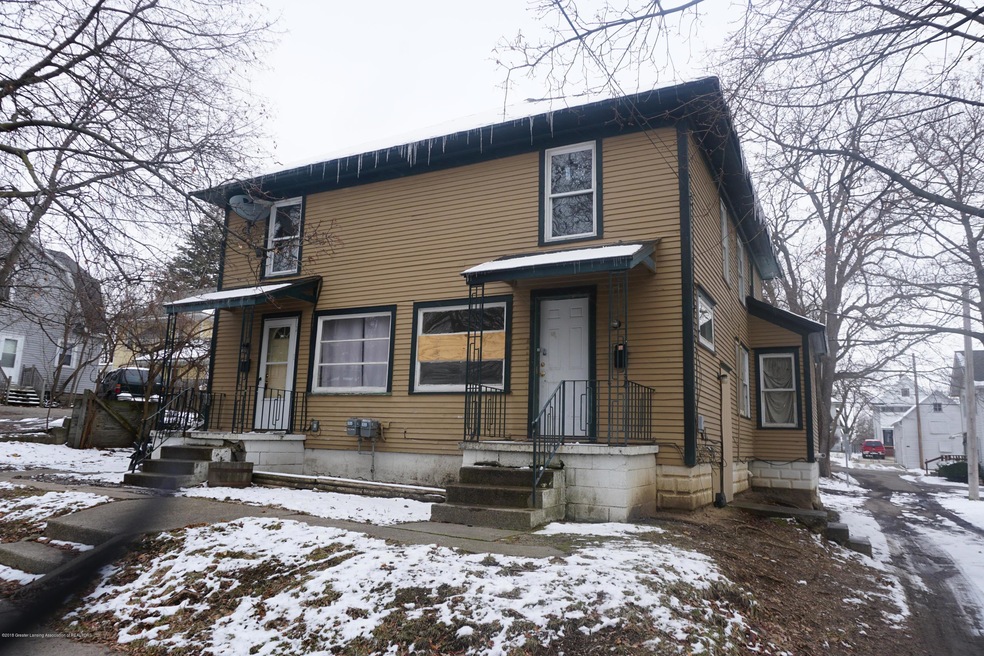 1711 Coleman Ave, Lansing, MI 48910 - photo 1