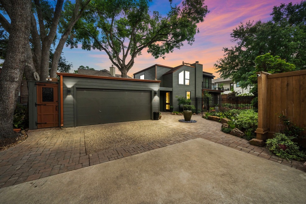 Rare find.  This enchanting retreat has gorgeous g
