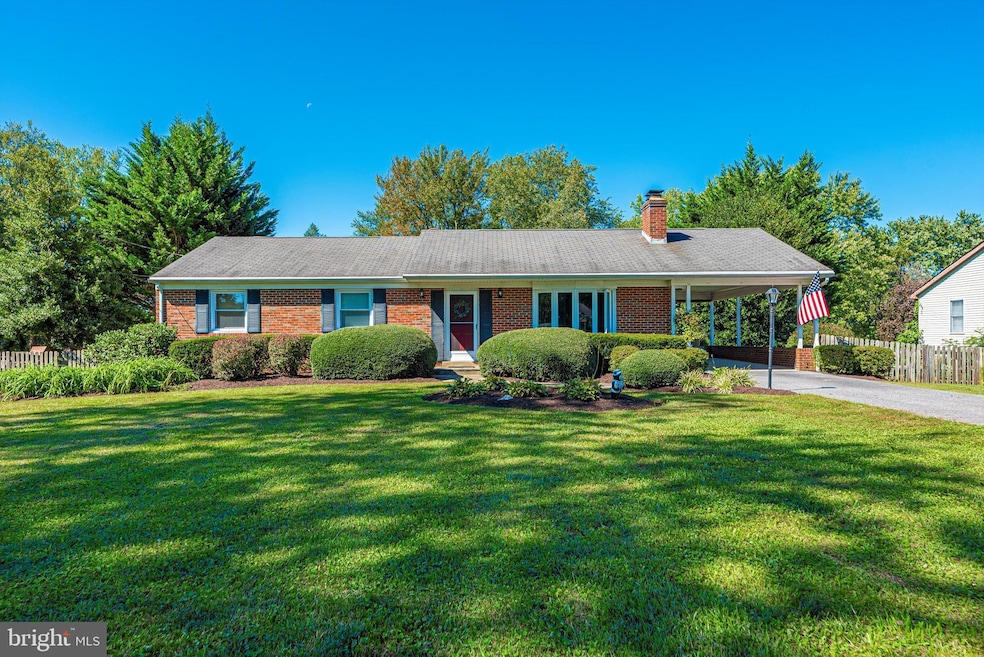 2190 Sugarloaf Parkview Ln, Clarksburg, MD 20871 - photo 1