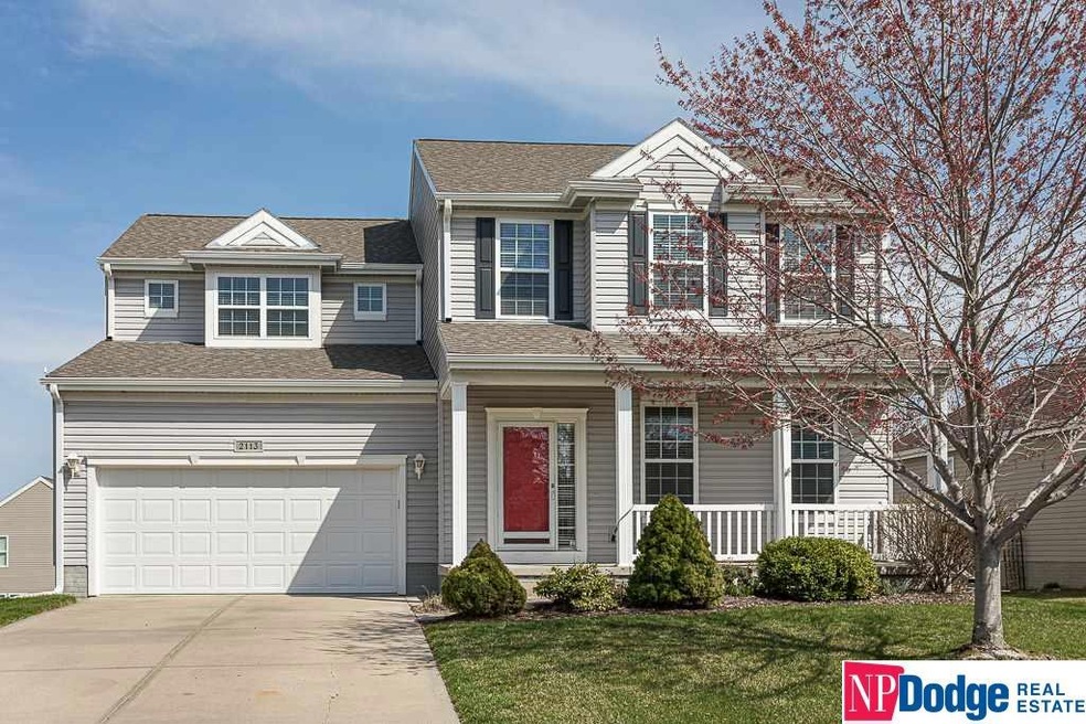 2113 S Mineral Dr, Papillion, NE 68046 - photo 1