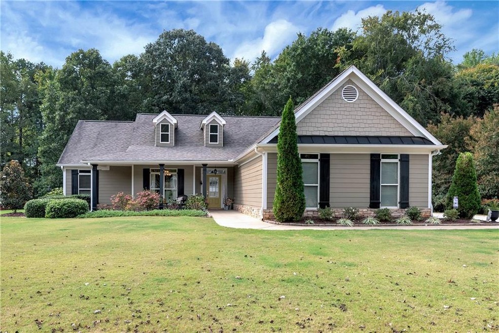 303 Molly Way, Winder, GA 30680 - photo 1