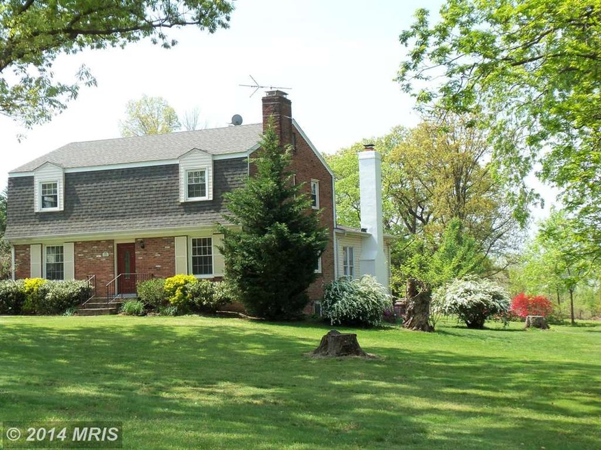 43415 Mountain View Dr, Chantilly, VA 20152 - photo 1