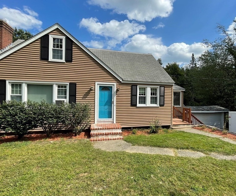 52 Chapel St, Holden, MA 01520 - photo 1