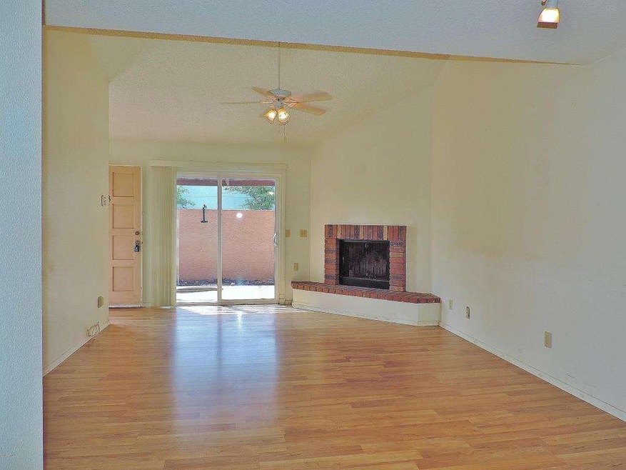 2 Greatroom
