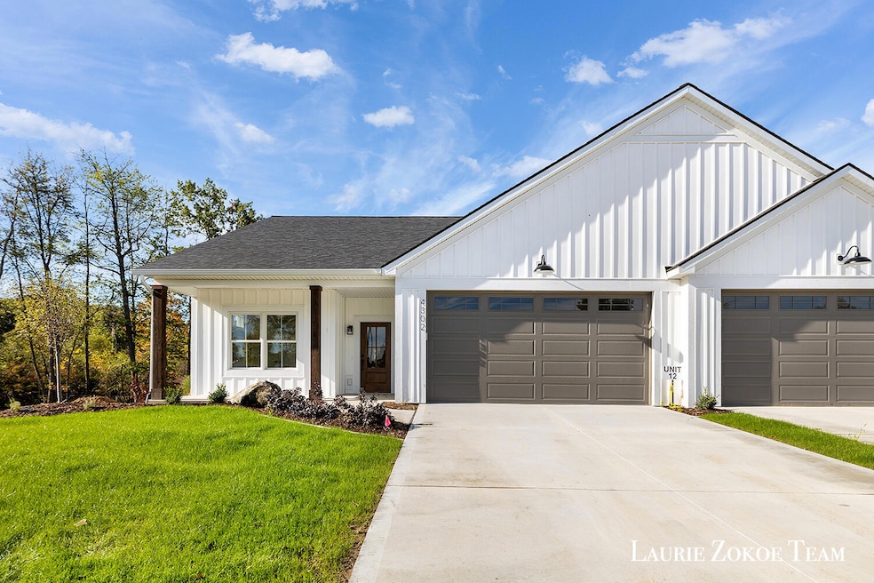 4302 Tallman Woods Dr NW unit 12, Grand Rapids, MI 49534 - photo 1