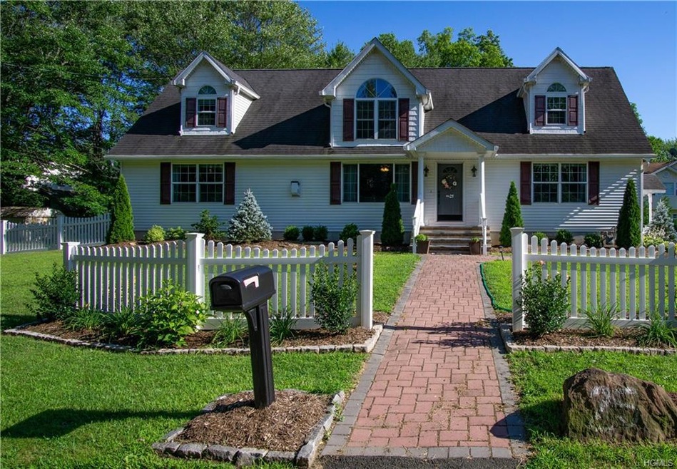 25 New Valley Rd, New City, NY 10956 - photo 1