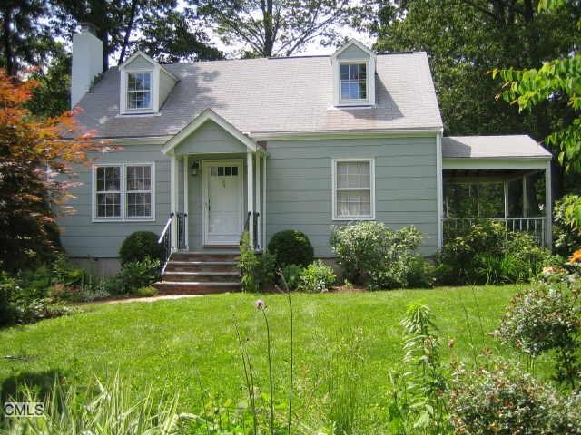 94 Birchwood Rd, Stamford, CT 06907 - photo 1