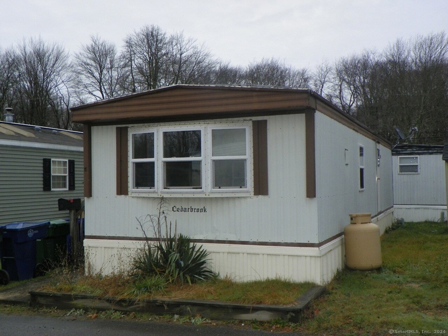 11 Woodland Dr, Waterford, CT 06385 - photo 1