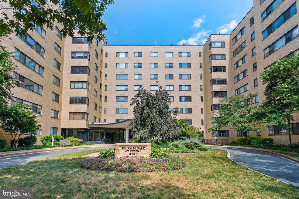 Wilshire Park Condominium unit 206, Washington, DC 20008 - photo 1