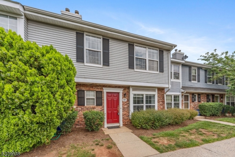 Sold $410,000 • Co-Listing Agent