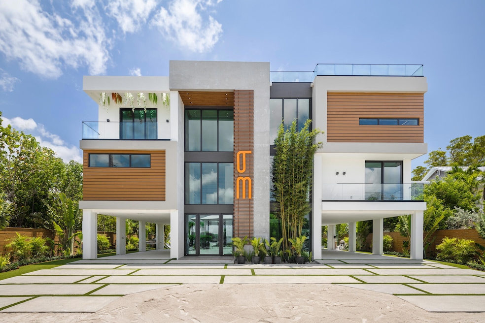 Sold $7,300,000 • Co-Listing Agent