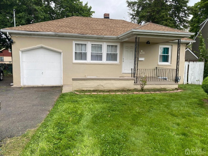 597 Hamilton St, Somerset, NJ 08873 - photo 1