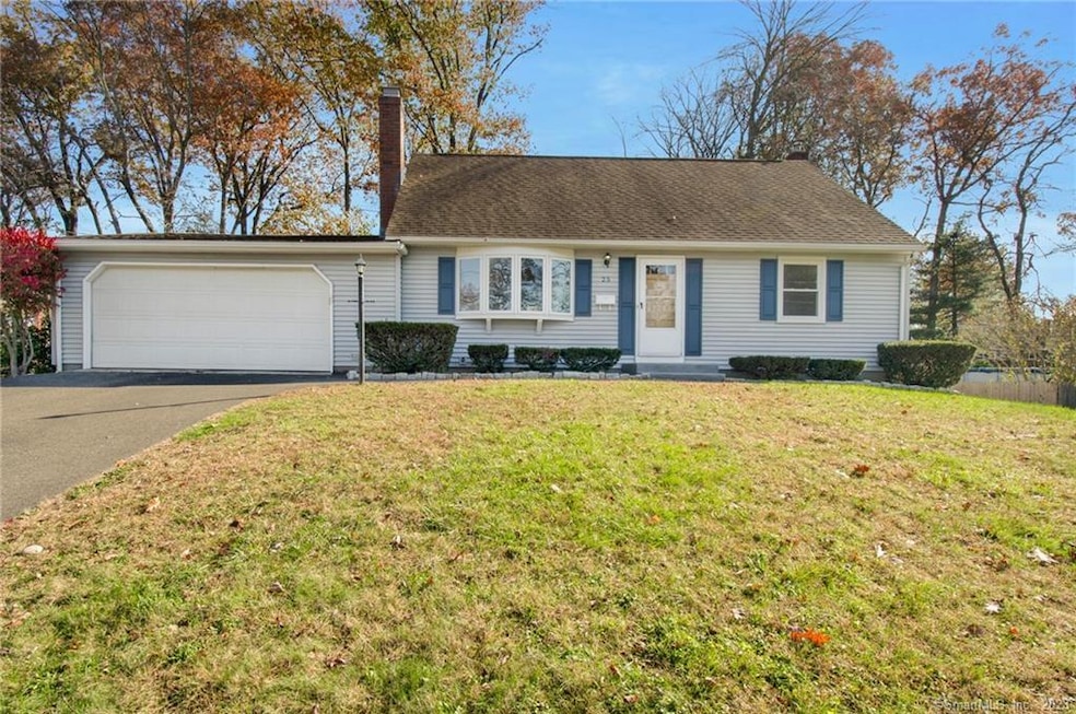 25 Standish St, Enfield, CT 06082 - photo 1