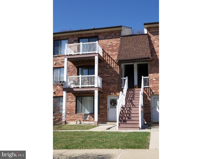 7212 Hilltop Dr unit 98, Brookhaven, PA 19015 - photo 1