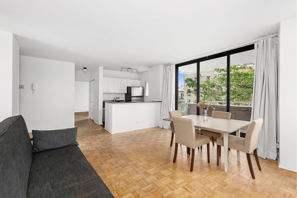Memphis Downtown unit 6D, New York, NY 10014 - photo 1