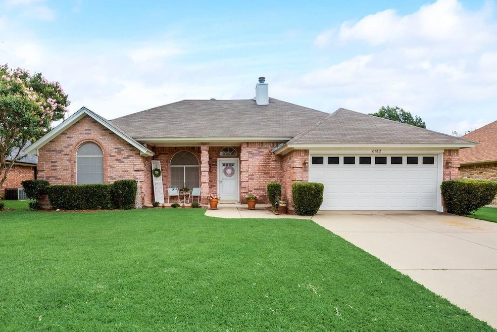 6412 Westgate Dr, North Richland Hills, TX 76182 - photo 1