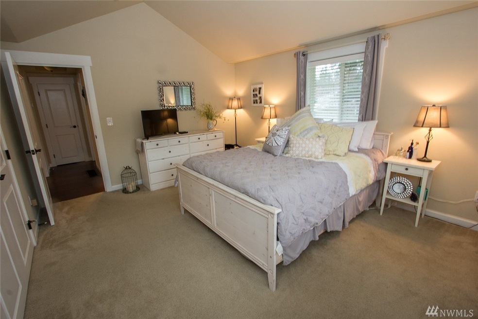 4812 Sunset Dr W, University Place, WA 98467 - photo 1