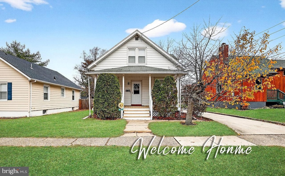 512 Spruce St, Delanco, NJ 08075 - photo 1