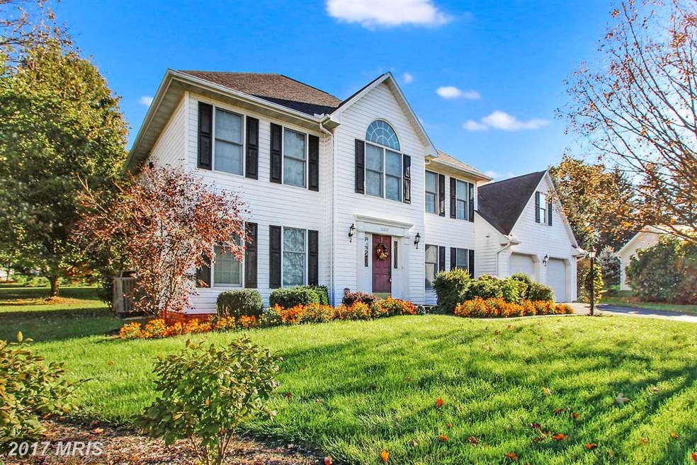 10265 Jacob MacK Dr E, Waynesboro, PA 17268 - photo 1