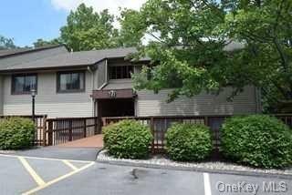 7 Knightsbridge unit K, Poughkeepsie, NY 12603 - photo 1