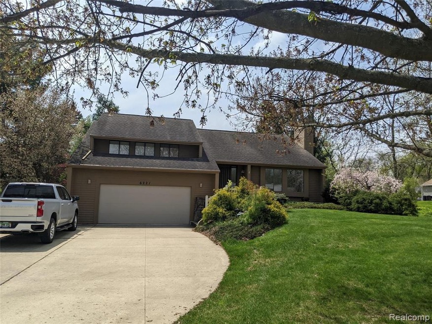 6221 Calkins Front 1.jpg