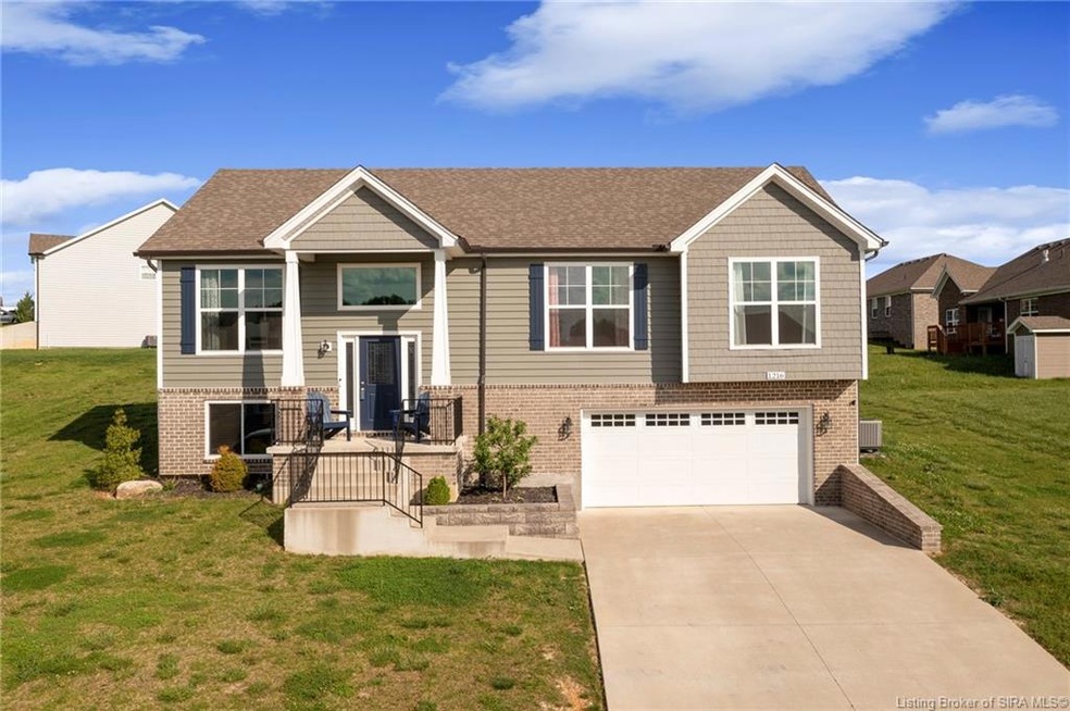 1216 Knob Hill Blvd, Georgetown, IN 47122 - photo 1